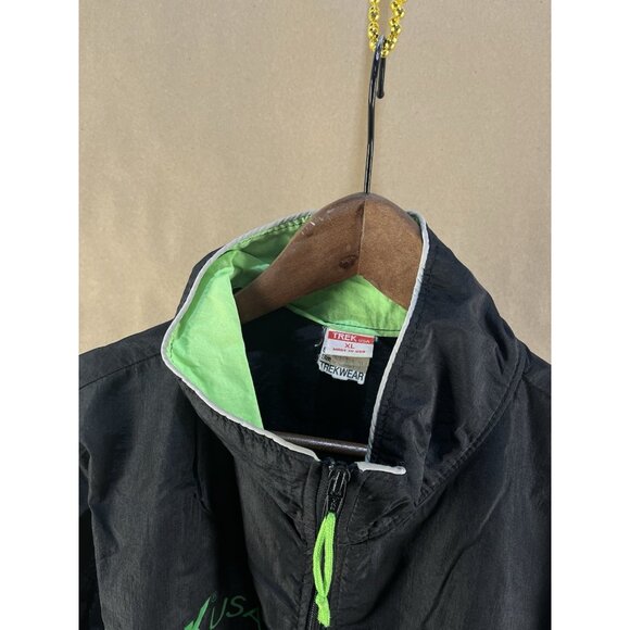 Trek USA Vintage Running Jacket “Sponsors New Balance” (Size XL) - Picture 4 of 5